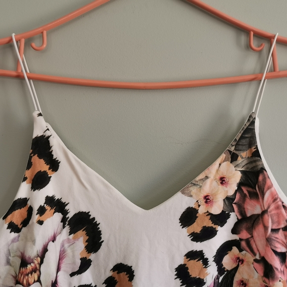 Tank top style body suit - Picture 2 of 4